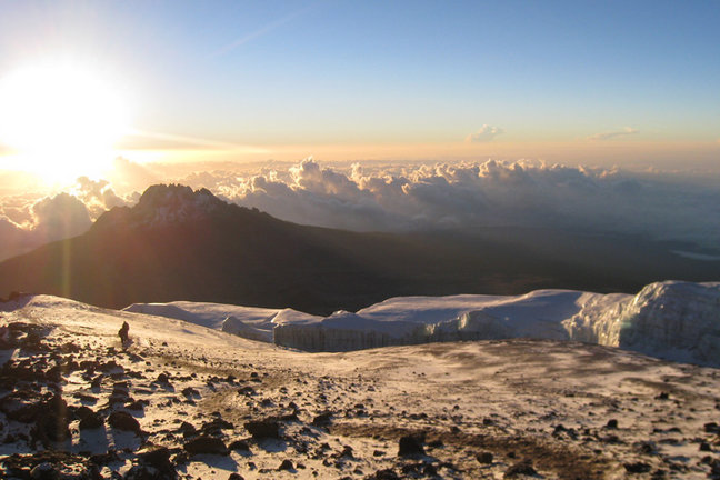 Climb Mount Kilimanjaro Lemosho Route